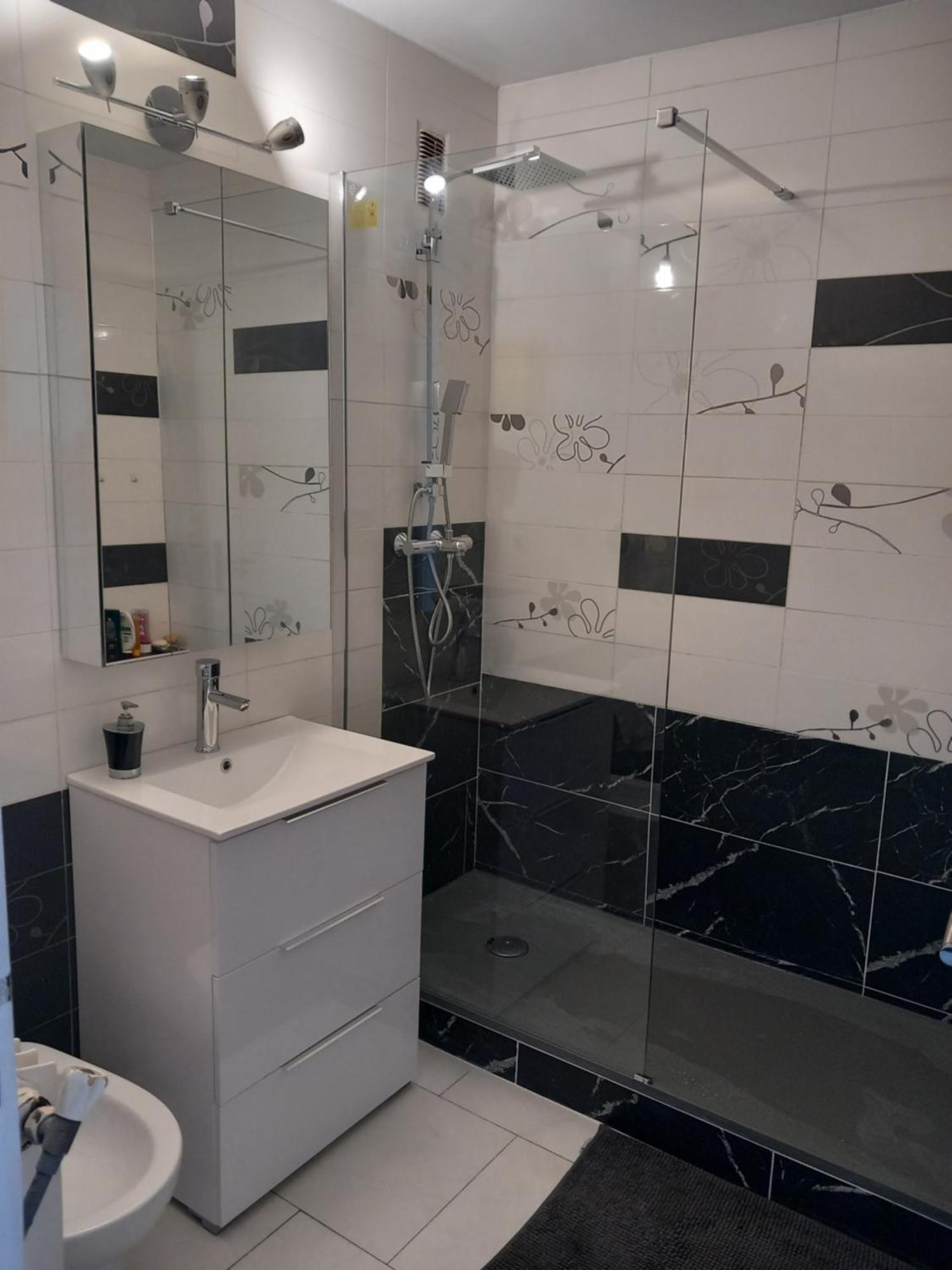 B1 Dans Un En Colocation Accommodatie bij particulieren *